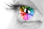 Un oeil qui est couleur symbolisant le regard du spécialiste ostéopathe